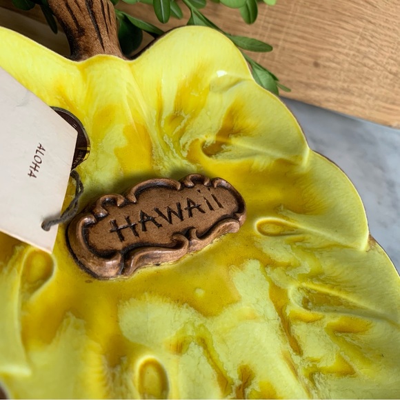 COPY - Vintage Treasure Craft Hawaii Plate/Ashtray - Picture 3 of 14